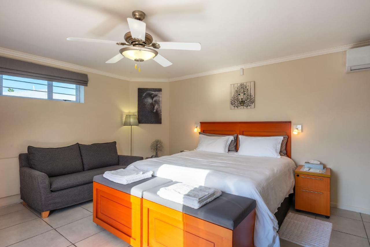 Pro Moni'S Guesthouse Muizenberg Εξωτερικό φωτογραφία